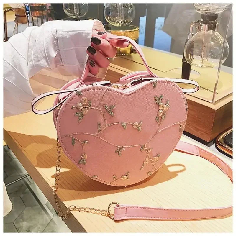1 Pcs Women PU Leather Shoulder Bag Leisure Spring Summer Heart-shaped Handbag Crossbody Bags Zipper