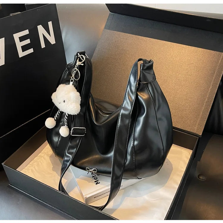 2025 Summer New Large Capacity Underarm Shoulder Bag Crossbody Bag Women's Fashion Backpack Comes with a Small Doll as a Gift