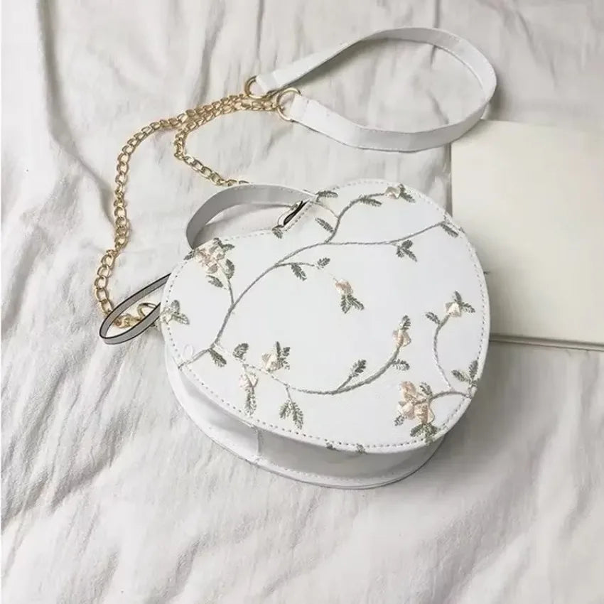 1 Pcs Women PU Leather Shoulder Bag Leisure Spring Summer Heart-shaped Handbag Crossbody Bags Zipper