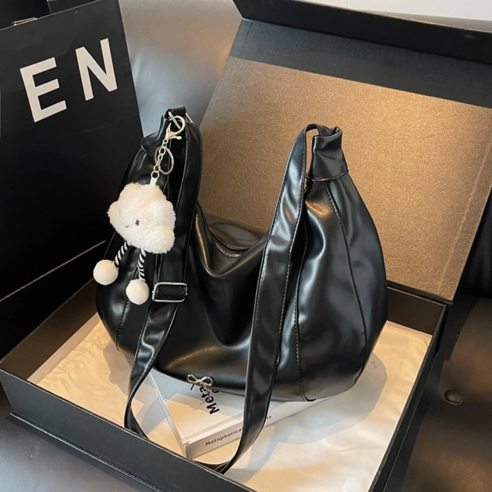 2025 Summer New Large Capacity Underarm Shoulder Bag Crossbody Bag Women's Fashion Backpack Comes with a Small Doll as a Gift