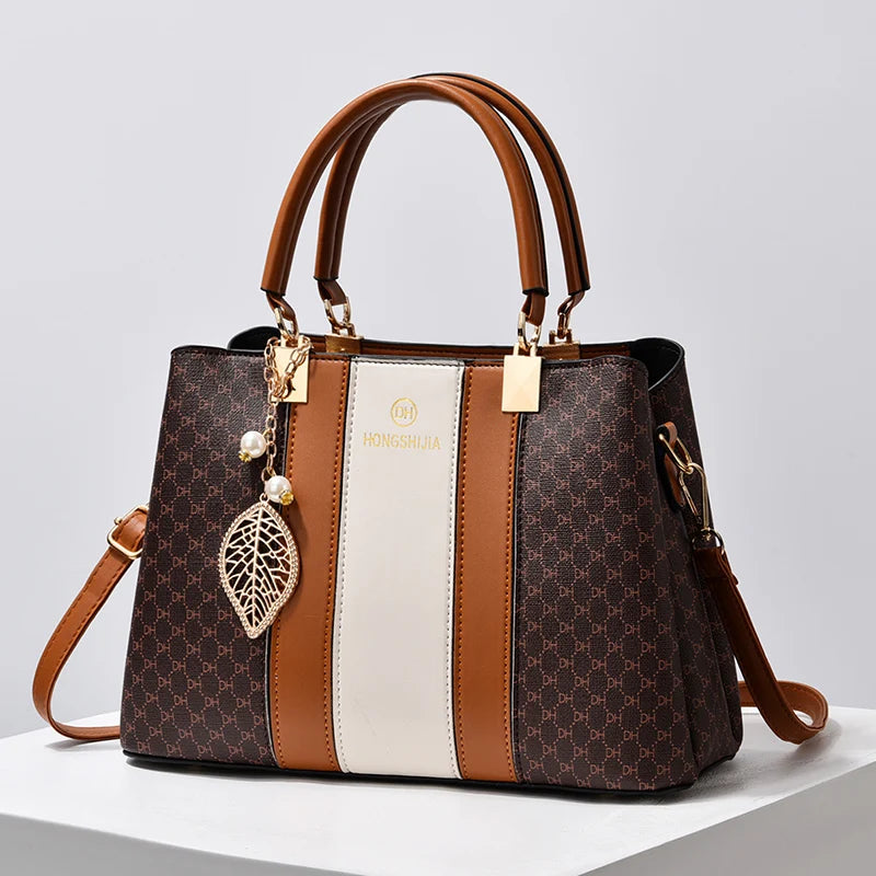 Fashionable texture and versatile large capacity printed letter handbag