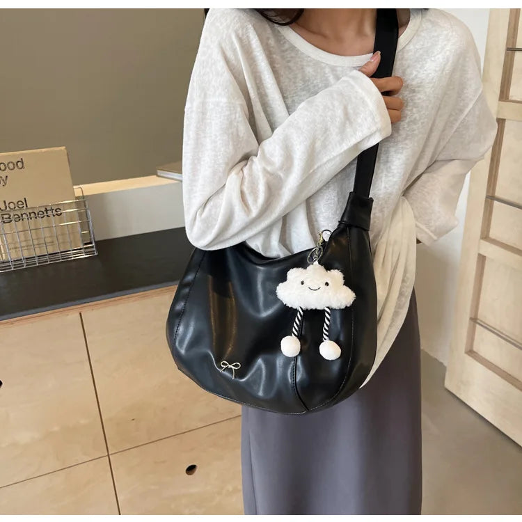 2025 Summer New Large Capacity Underarm Shoulder Bag Crossbody Bag Women's Fashion Backpack Comes with a Small Doll as a Gift