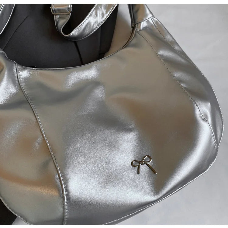 2025 Summer New Large Capacity Underarm Shoulder Bag Crossbody Bag Women's Fashion Backpack Comes with a Small Doll as a Gift