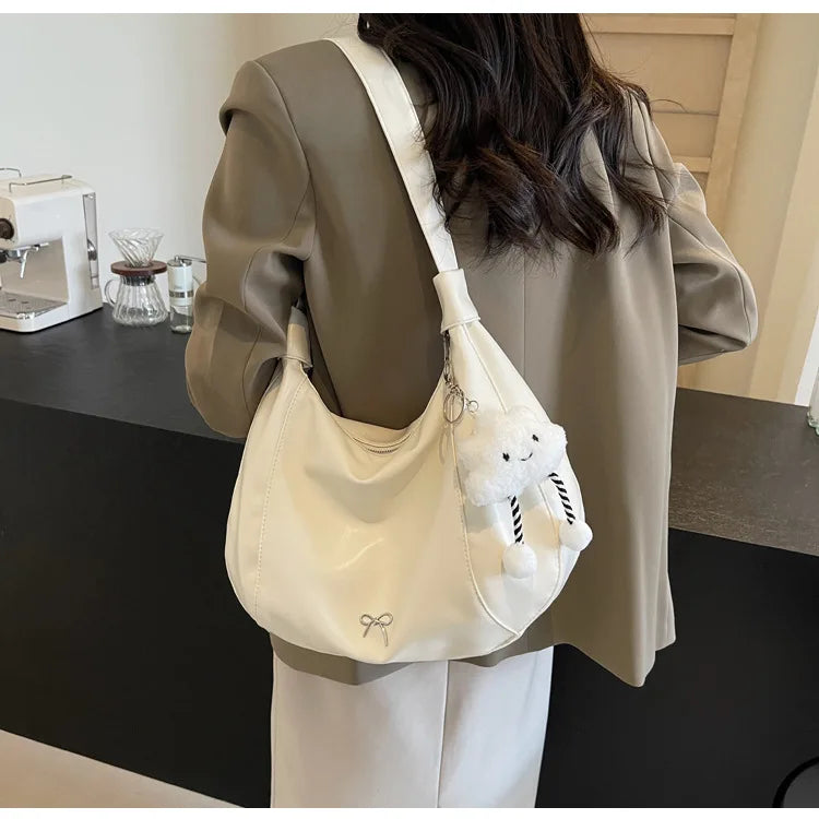 2025 Summer New Large Capacity Underarm Shoulder Bag Crossbody Bag Women's Fashion Backpack Comes with a Small Doll as a Gift
