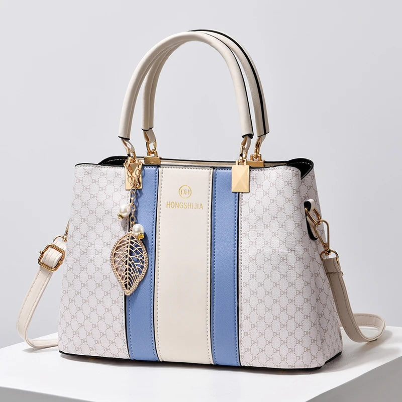Fashionable texture and versatile large capacity printed letter handbag